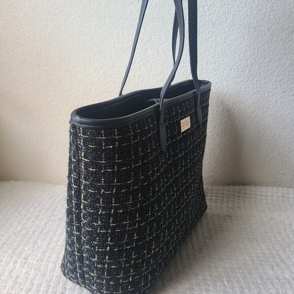 Badgley Mischka Elegant Black and Gold Women's Tote Bag - Picture 4 of 11